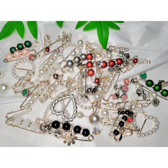 76 Pieces Pearl Brooch Pins Set, Scarf Ring Clips and Sweater Shawl Safety Pins - Picture 9 of 9